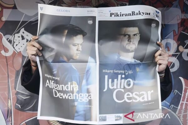 Persib Tandatangani Julio Cesar untuk Memperkuat Pertahanan Persib Tandatangani Julio Cesar untuk Memperkuat Pertahanan