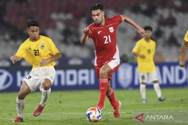 McPherson Bersemangat Menyaksikan Pertarungan Filipina Melawan Indonesia McPherson Bersemangat Menyaksikan Pertarungan Filipina Melawan Indonesia