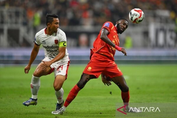 Bali United Berhasil Mengimbangi Persija dengan Skor 1-1 di Laga Tandang Bali United Berhasil Mengimbangi Persija dengan Skor 1-1 di Laga Tandang