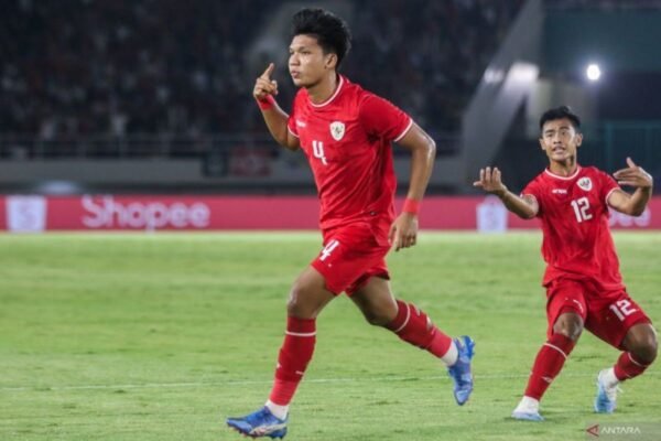 Berjuang Keras, Kadek Arel Targetkan Emas SEA Games Lagi Berjuang Keras, Kadek Arel Targetkan Emas SEA Games Lagi