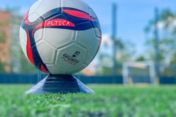 Pengembangan Wasit Sepak Bola PSSI DKI dalam Era Modern Pengembangan Wasit Sepak Bola PSSI DKI dalam Era Modern