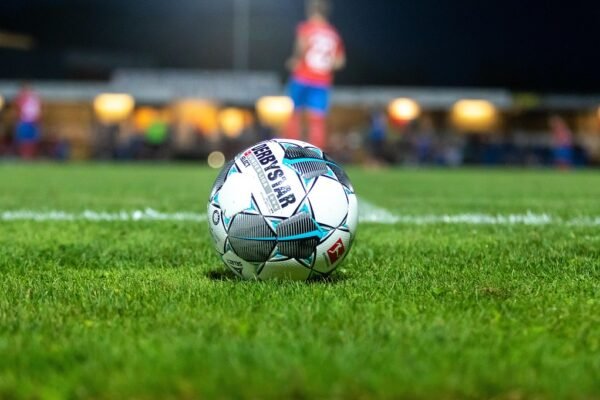 Pengembangan Bakat Remaja Melalui Program Sepak Bola DKI